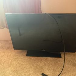 28” Samson TV, Works But No Remote.
