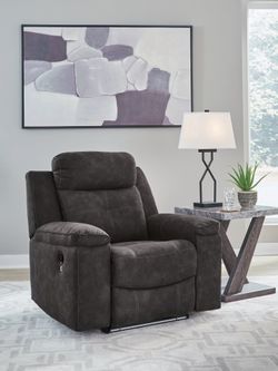 Brysonview Charcoal Zero Wall Recliner