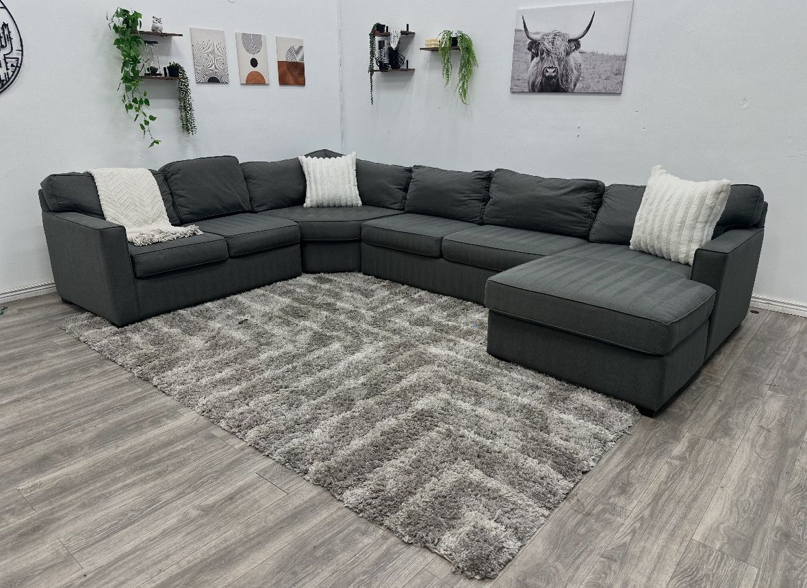 Living Spaces Sectional Couch - Free Delivery