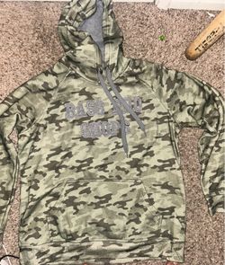 Bass pro shops green camouflage hoodie