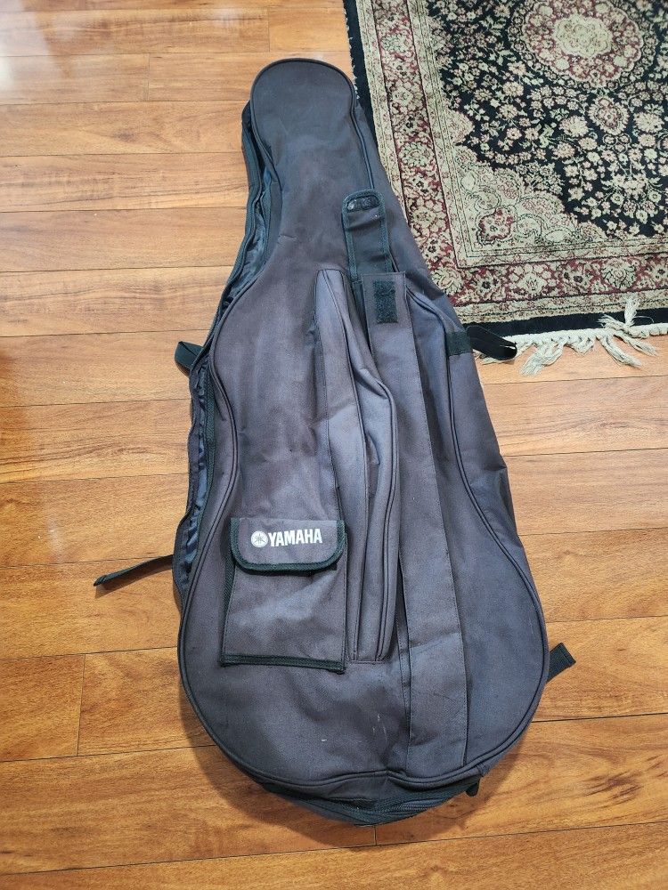 Good condition yamaha soft case
