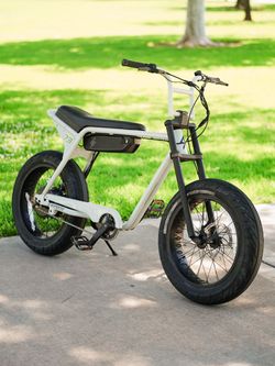 LOW MILES Super73 ZX E-bike