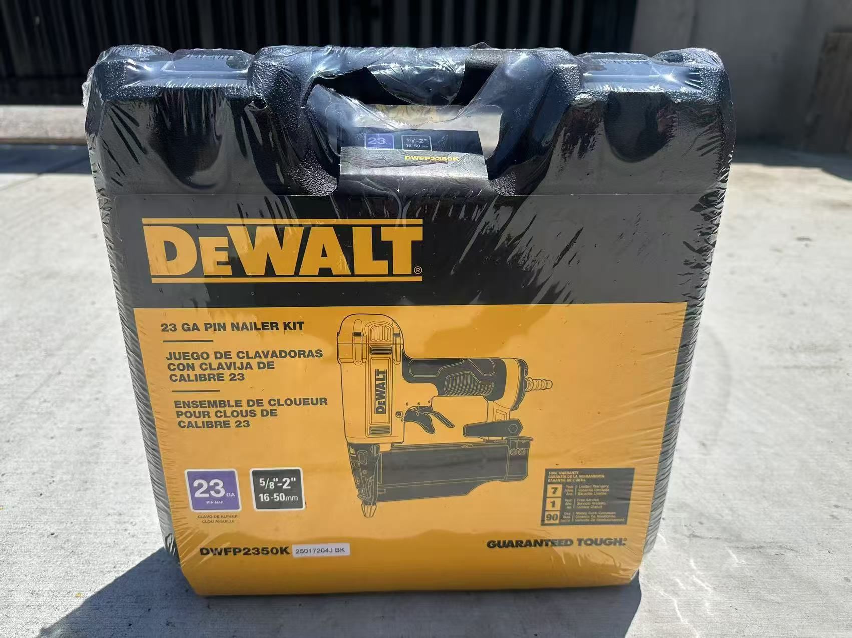 DEWALT Pin Nailer