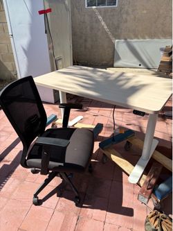 Standing desk and chair