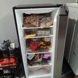 Upright freezer It Also Can Be A Fridge To