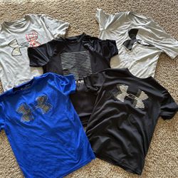 Boys Undet Armour Med/large Lot. 5 Items 