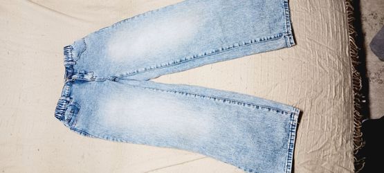 Jeans pants