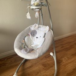 Fisher price baby Swing With Sounds+ Free Tummy Mat Included