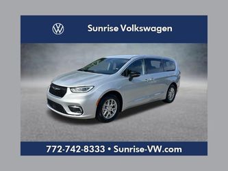 2024 Chrysler Pacifica