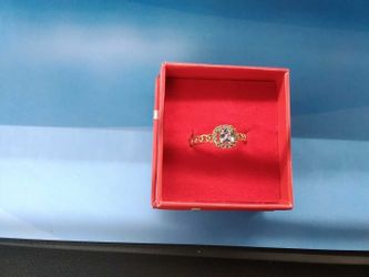 Women's Ring - Yellow Gold 10k (.417) 1.9 grams Size 11