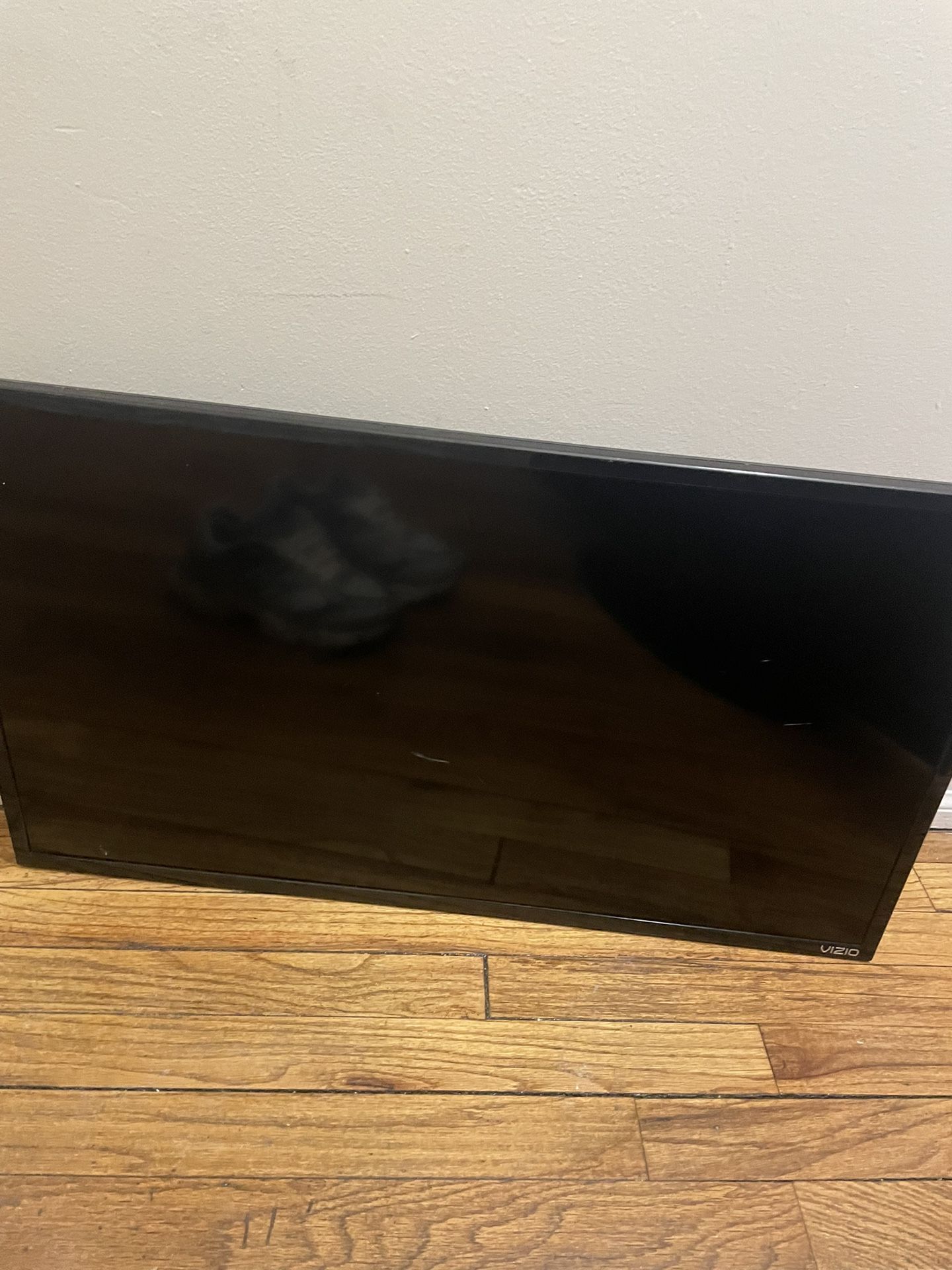 Vizio D-Series 24" Class 1080p FHD Full-Array LED Smart TV