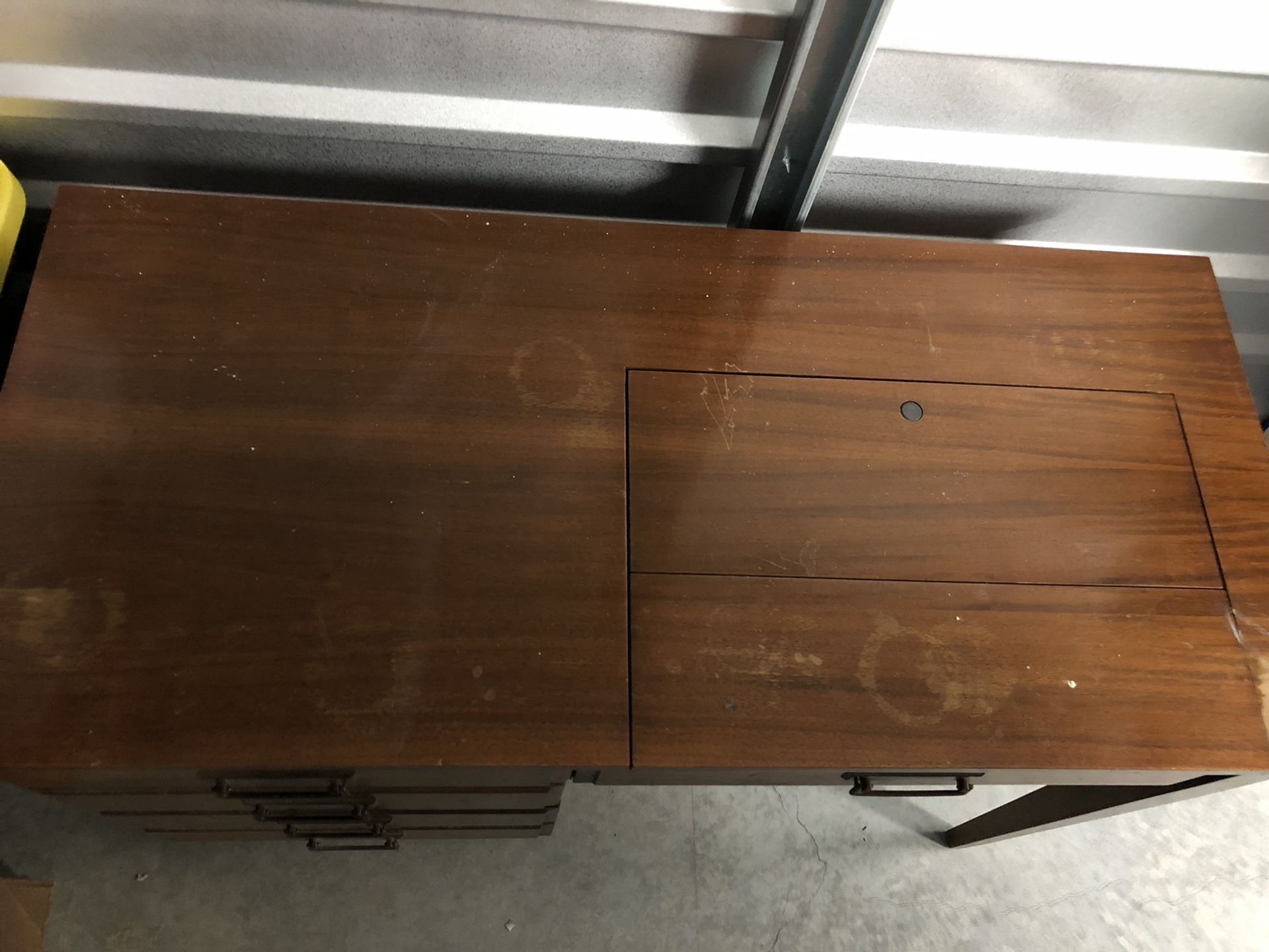 Sew-in machine table