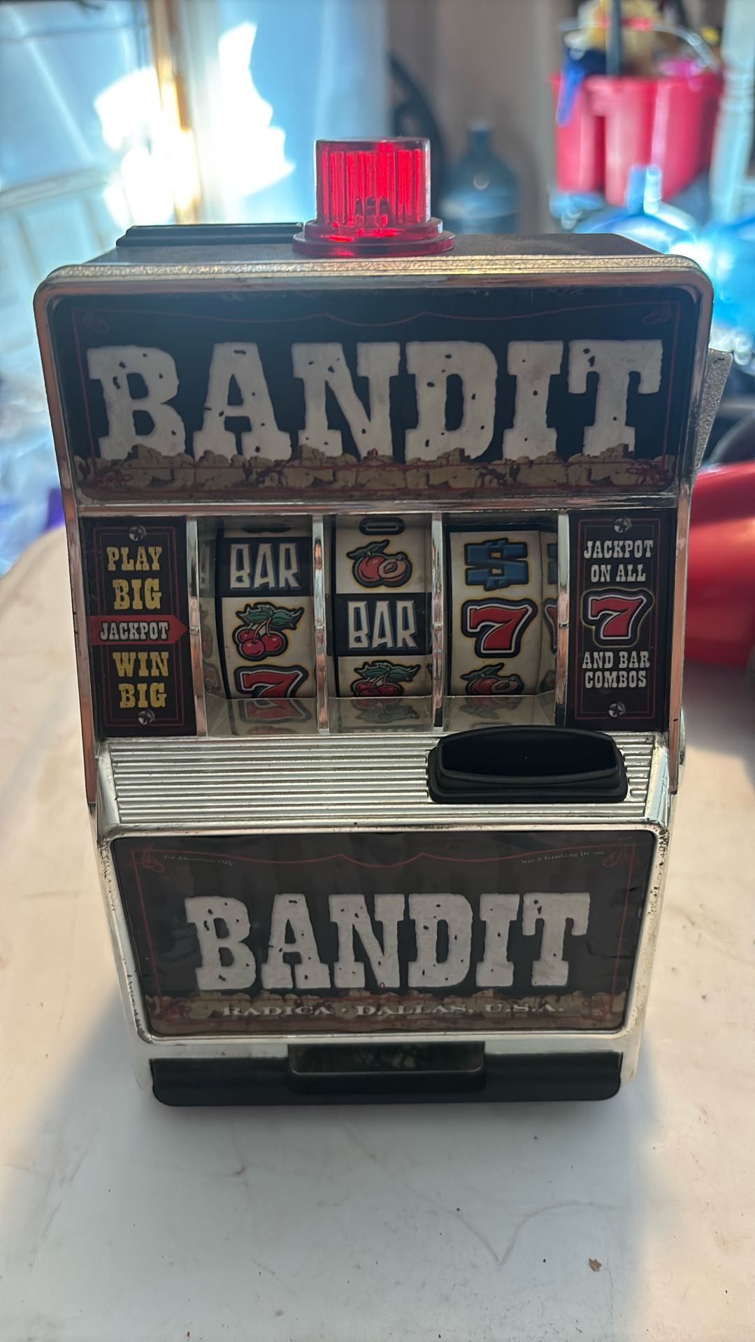 Small Casino Coin Machine