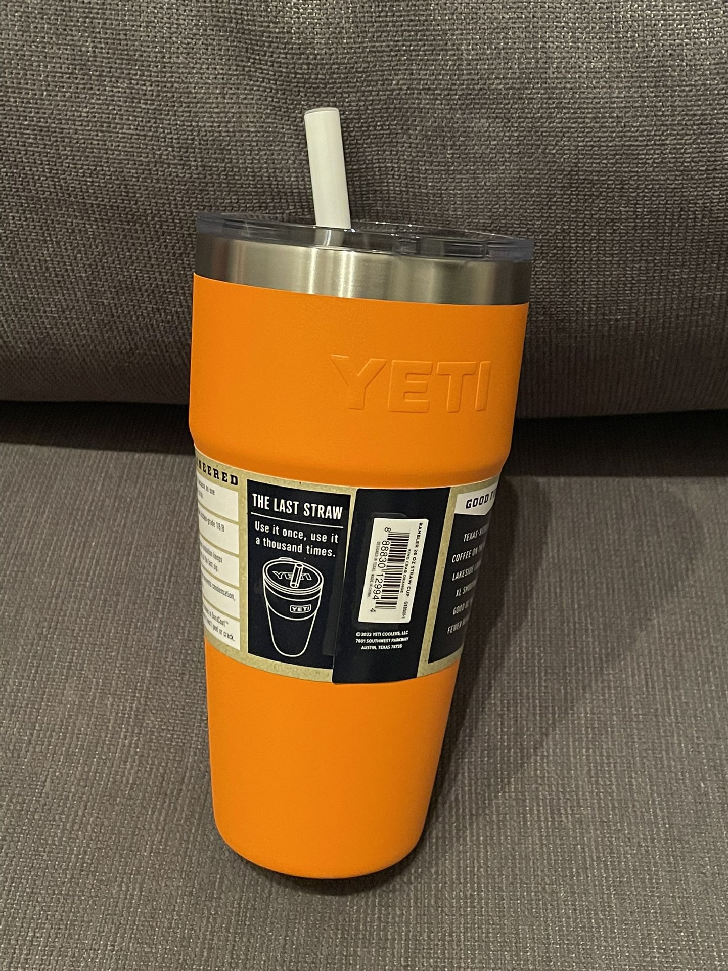 Yeti cup king crab orange 26 oz rambler cup with straw and lid