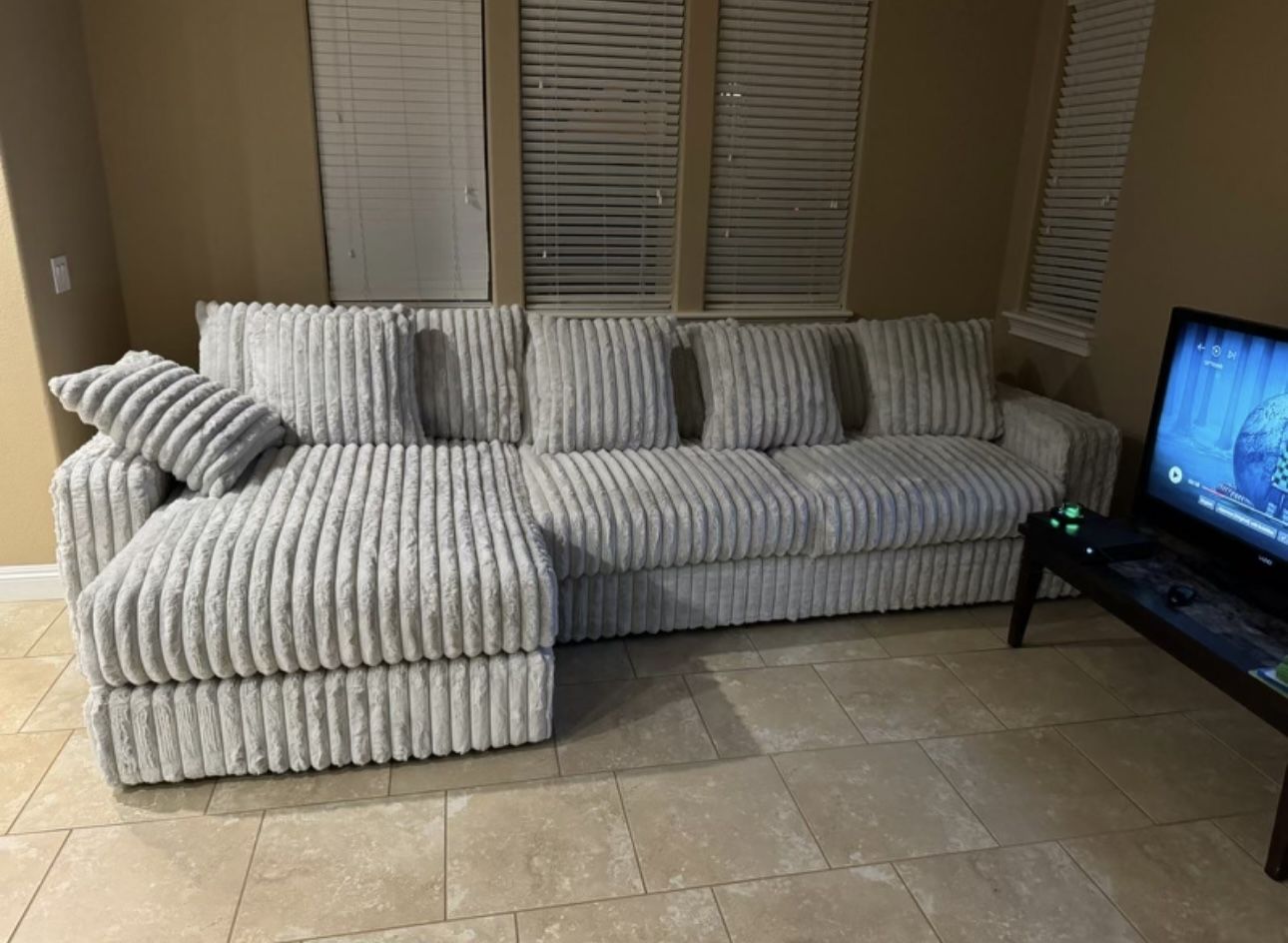 Chaise Sofa