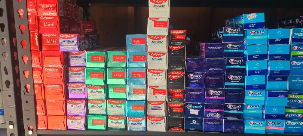 Crest And Colgate Toothpaste