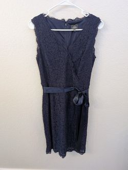 Adrianna Papell Lace Faux Wrap Dress Size 6