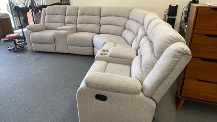New fabric recliner sectional couch / free delivery