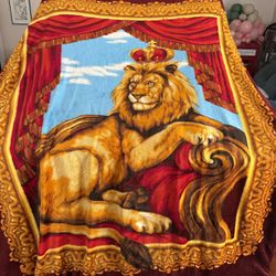 Blanket With Lion Portrait 