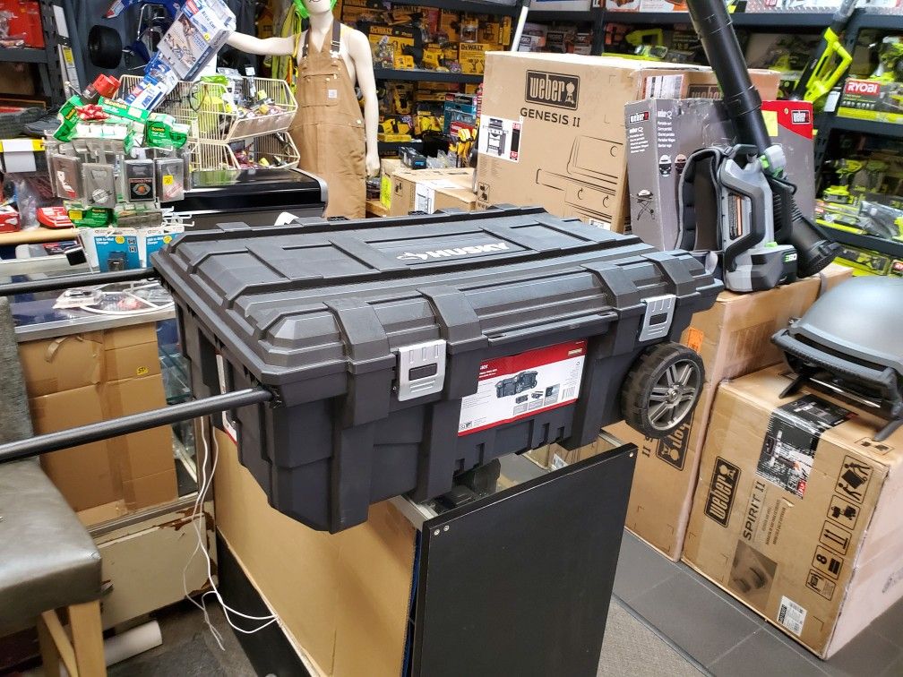 Husky 25 gallon Mobil job tool box