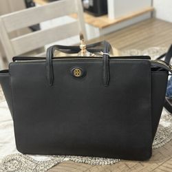 Tory Burch Robinson Large Zip Top Pebbled Leather Tote, Black 