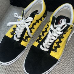 Charlie Brown Vans Size 11.5