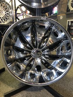 22” Chrome Kurv Transformer Rims and Tires