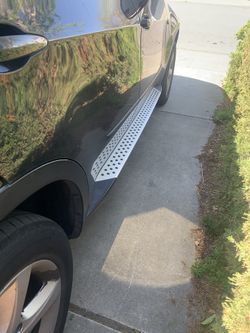 E90 BMW X5 2007-13 RIGHT  Running Board