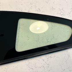 Quarter Window Infiniti G37 Coupe OEM 
