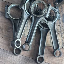 4.8 ls engine Oem Press pin Rods 120 obo all 8 of them