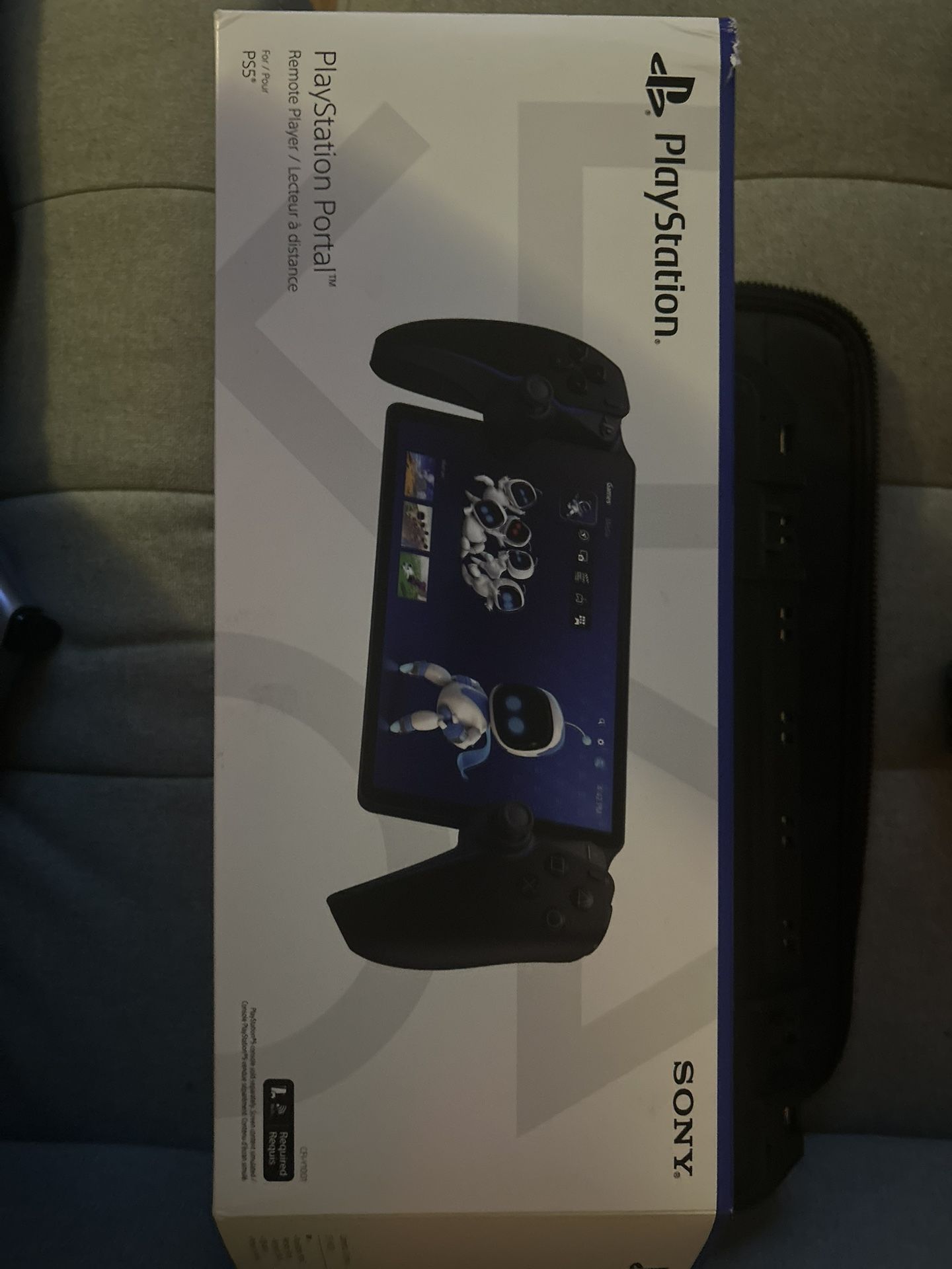 PS Portal Black Mint Condition Been In Case Since Day 1, Also Comes With Travel Box, Will Deliver To Yonkers Or Bronx