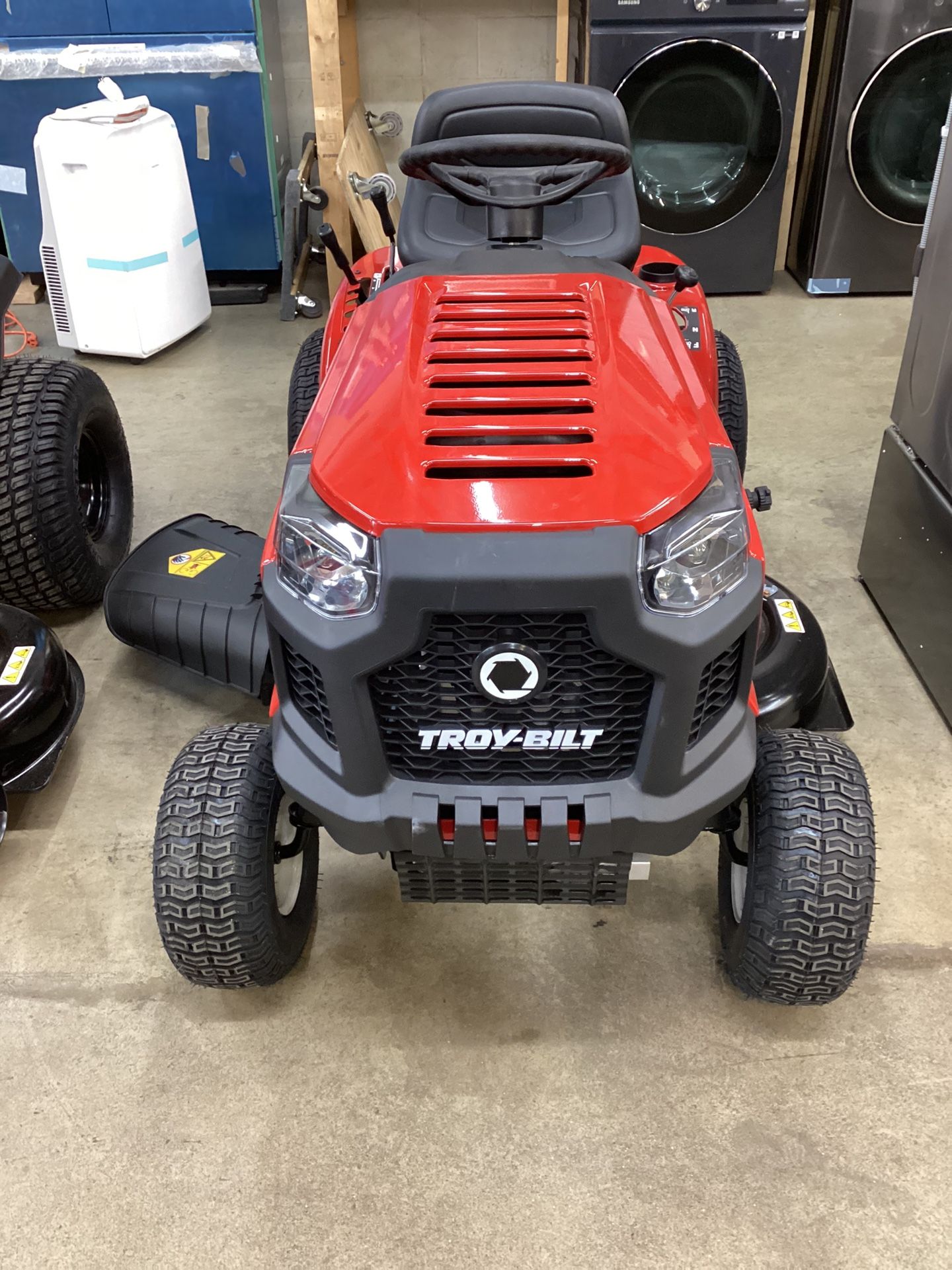Troy-Bilt Pony 42 In. 7 Speed Manual Drive Gas Front Engine Riding Lawn Mower