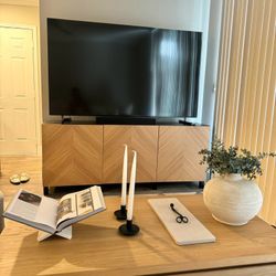 TV Console Unit