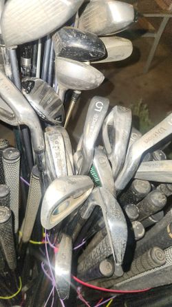 Golf clubs / balls