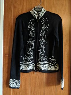 White House Black Market Sweater Small