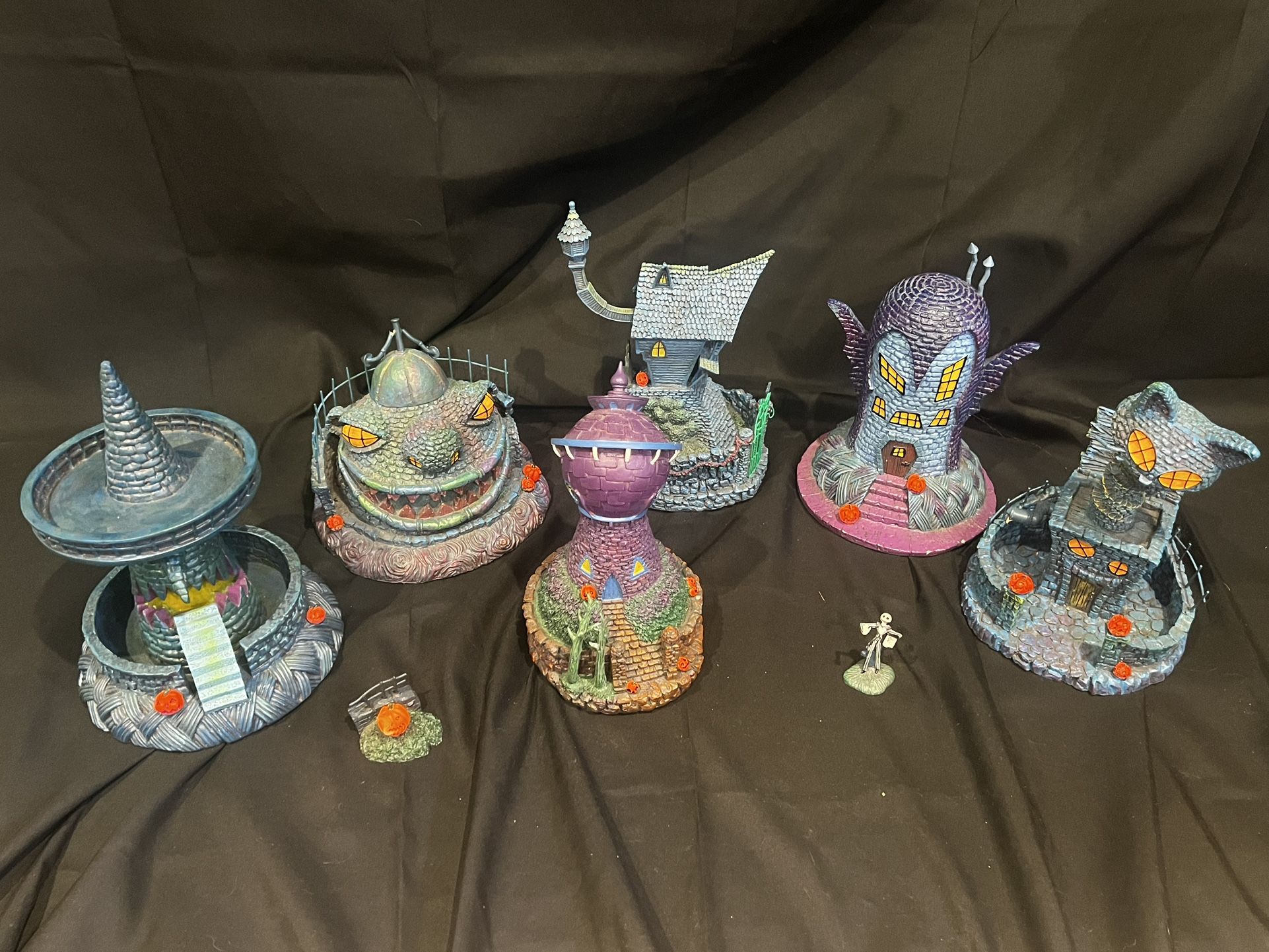 Dept 56 Hawthorn Village Bradford Exchange Nightmare Before Christmas Black light Village 6 Houses 2 Character LOT! 