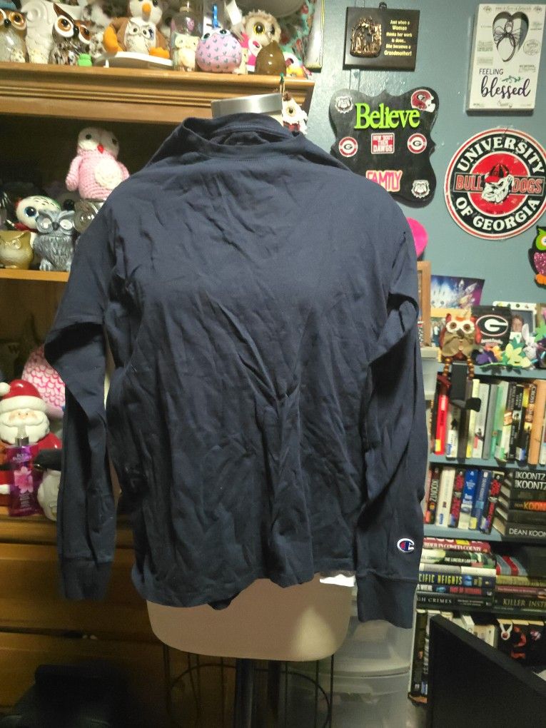 Long Sleeved Champion Tshirt Navy