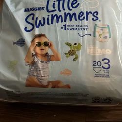 Huggies Swimmers Size 3