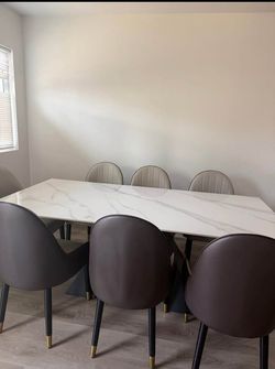 Dining set