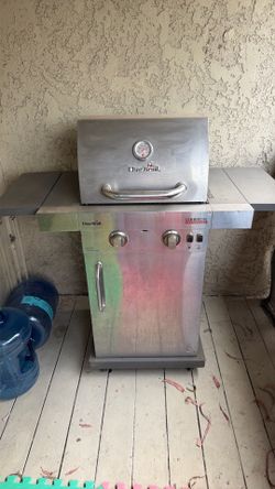 Char-Broil commercial Tru-infrared 2 burner gas grill BBQ