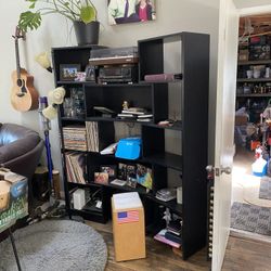 Cabinet / Book Shelf