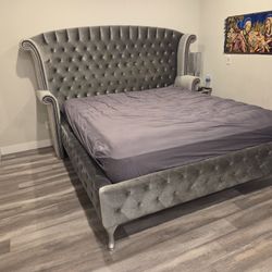 King Bedroom Set