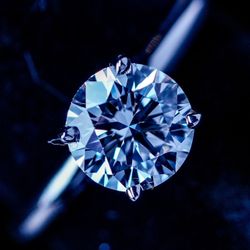 Gorgeous 1.58 CT VS1 - F Color - Diamond Engagement Ring – 14K White Gold Band - Brand New - IGI Certified