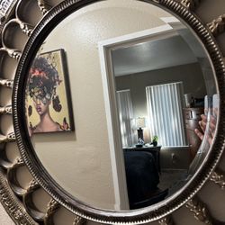 Round Wall Mirror $25.00 OBO  Goldtone