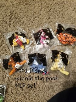 2001 McDonald's Disney winnie the pooh MIP set