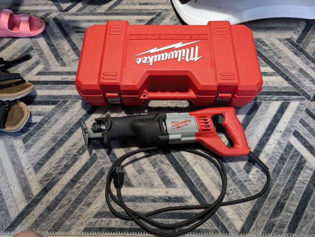 Milwaukee Sawzall