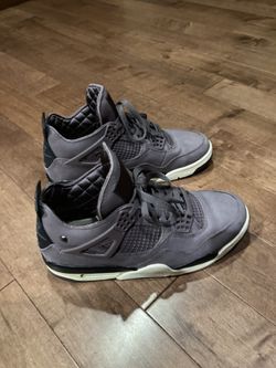 Nike Air Retro 4s Violet Ore Size 8