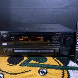 Pioneer VSX-501 Audio Video 240 watt Receiver.