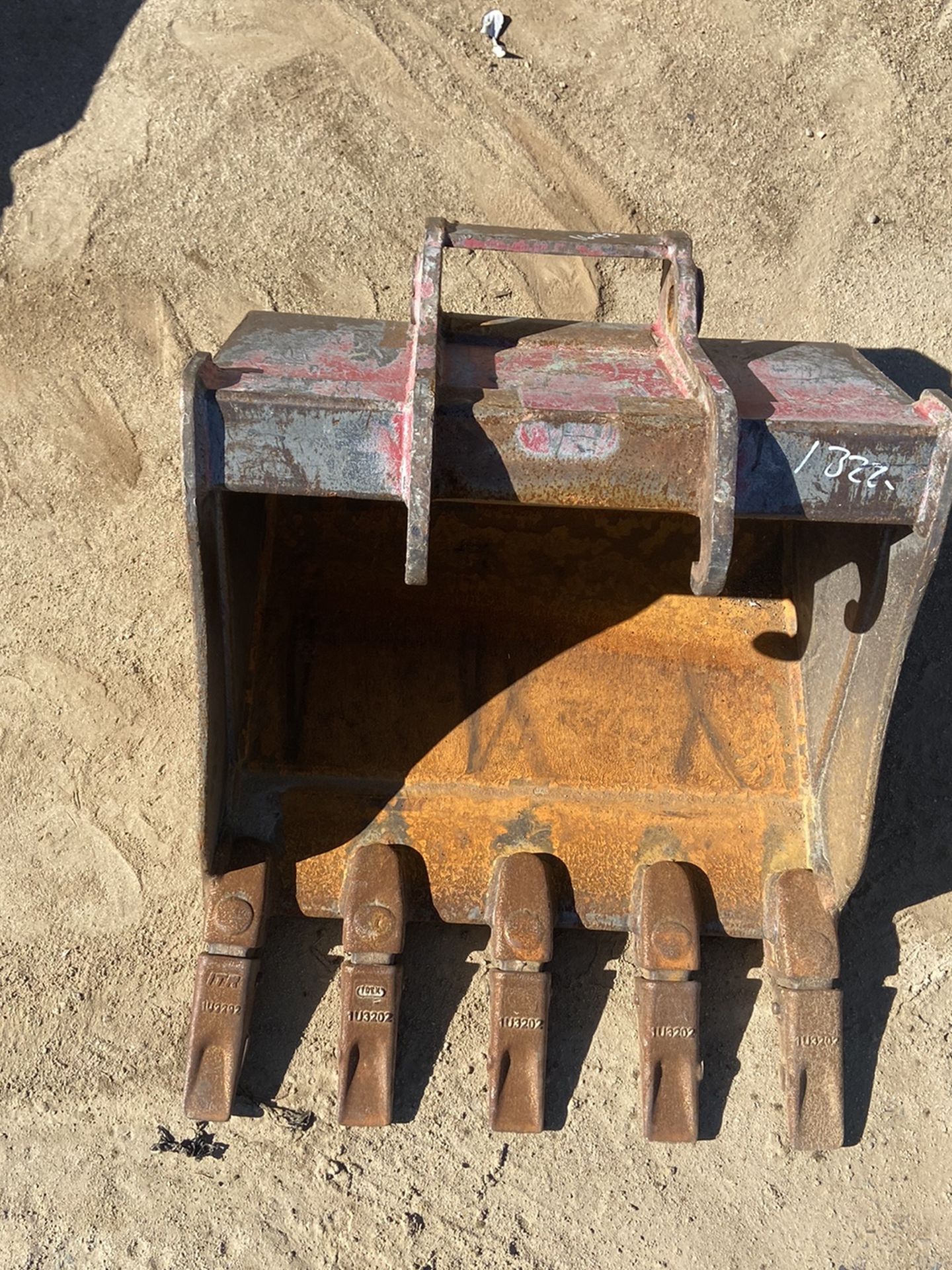 Bobcat Mini Excavator Bucket