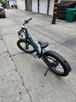 Velotric Nomad 1 Plus ebike